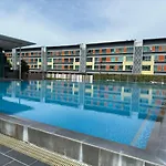3Br Near Kkia Homestay Cyber City Apartment